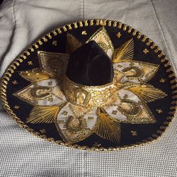 Salazar Yepez Hat (Pre-owned Vintage)