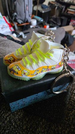 Mini collectible sneaker keychains