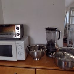 Microwave,Oven soaster, Blender, etc