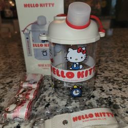 Sanrio Hello Kitty Water Bottle Brand New 