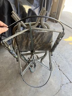 Summit aluminum climbing tree stand Summit aluminum climbing tree stand