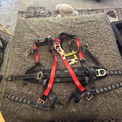 Guardian Fall Protection XL-XXL Series 3 Full-Body Harness With Side DRing Waist