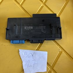 2006-2011 BMW 3 SERIES BODY CONTROL MODULE UNIT BCM 