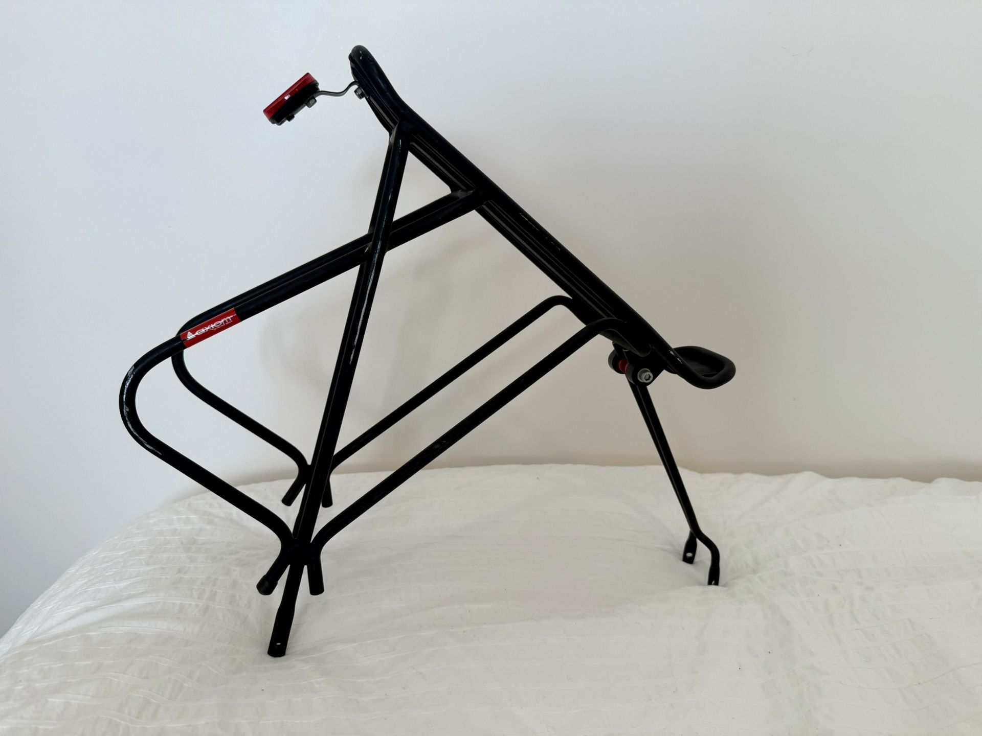 Axiom Journey Back Rack