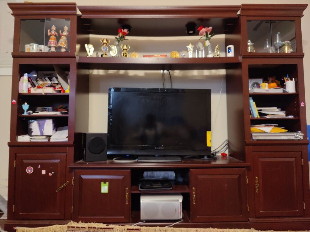 TV STAND ENTERTAINMENT STORAGE SET