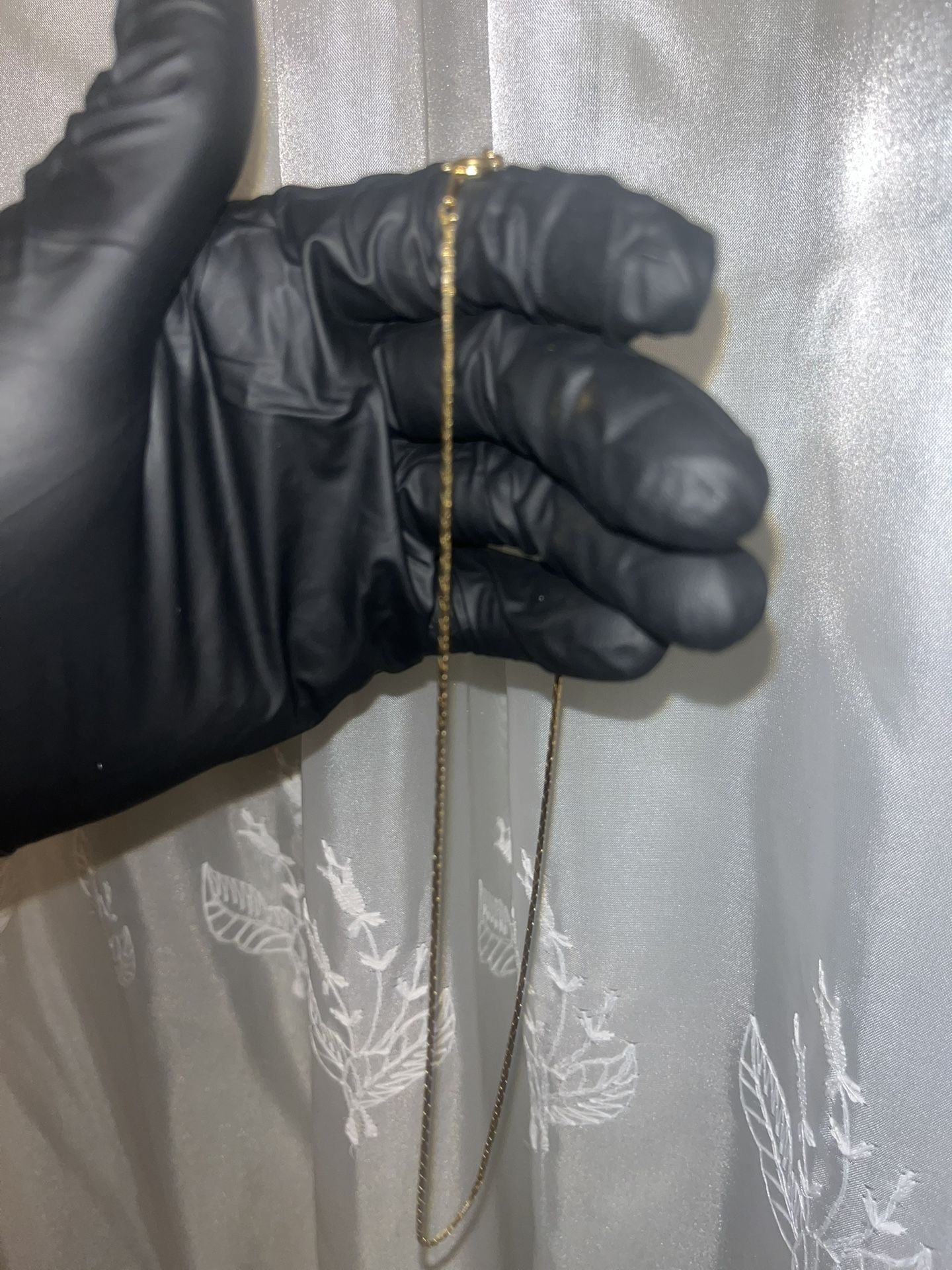 14k Gold necklace (18inches)