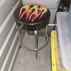 5 Flame Design Bar Counter Swivel Stools