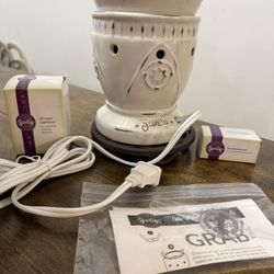 Scentsy Candle Warmer Set 