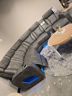 ✨️Reclining Sectionals Sofas ✨️ Furniture Sectionals, Bedrooms, Dining Avail