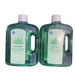 MOISTURIZING ALOE VERA FOAM BATH  48oz per bottle lot of 2 