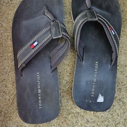 Tommy Hilfiger Sandals Flip-flops Size 8