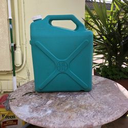 6 Gallon Jug