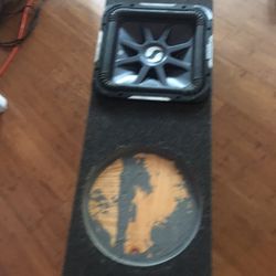 12 inches  Kicker L7  In Custom Box 