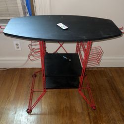 Desk/table