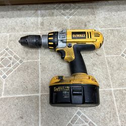 DeWalt Drill 
