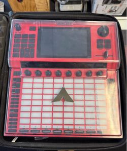 Akai Force with case and accessories