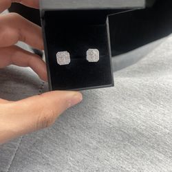 925 silver with lab produced diamonds