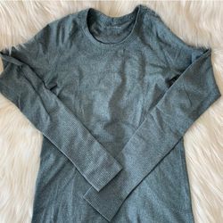 Nwot!!! Lululemon Swiftly Tech Long Sleeve Size 6