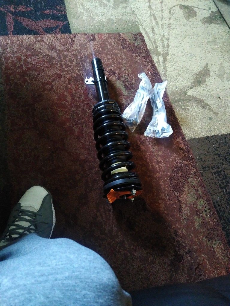 Brand New Right Front Shock For 2006 Ford Fusion With The Srutts