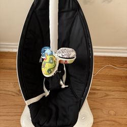 4Moms baby swing 
