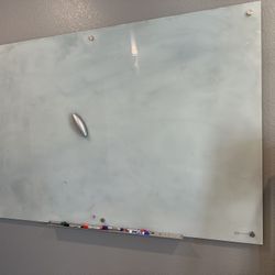 Quartet 6’ X 4’ Glass White Board 