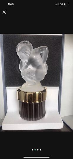 This is a brand new in perfect condition rare perfume/fragrance. This is a Falcon collection edition 2001 Eau De Parfum 3.3 fl oz Lalique Pour HOMME