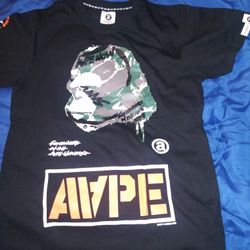 Bathing Ape.  T Shirt. Size Xl
