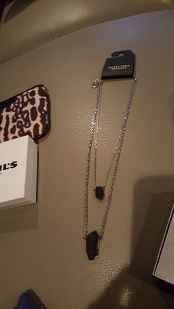 Simply Vera necklace