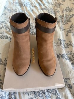 Franco Sarto Size 9 Tan Suede Ankle Boots