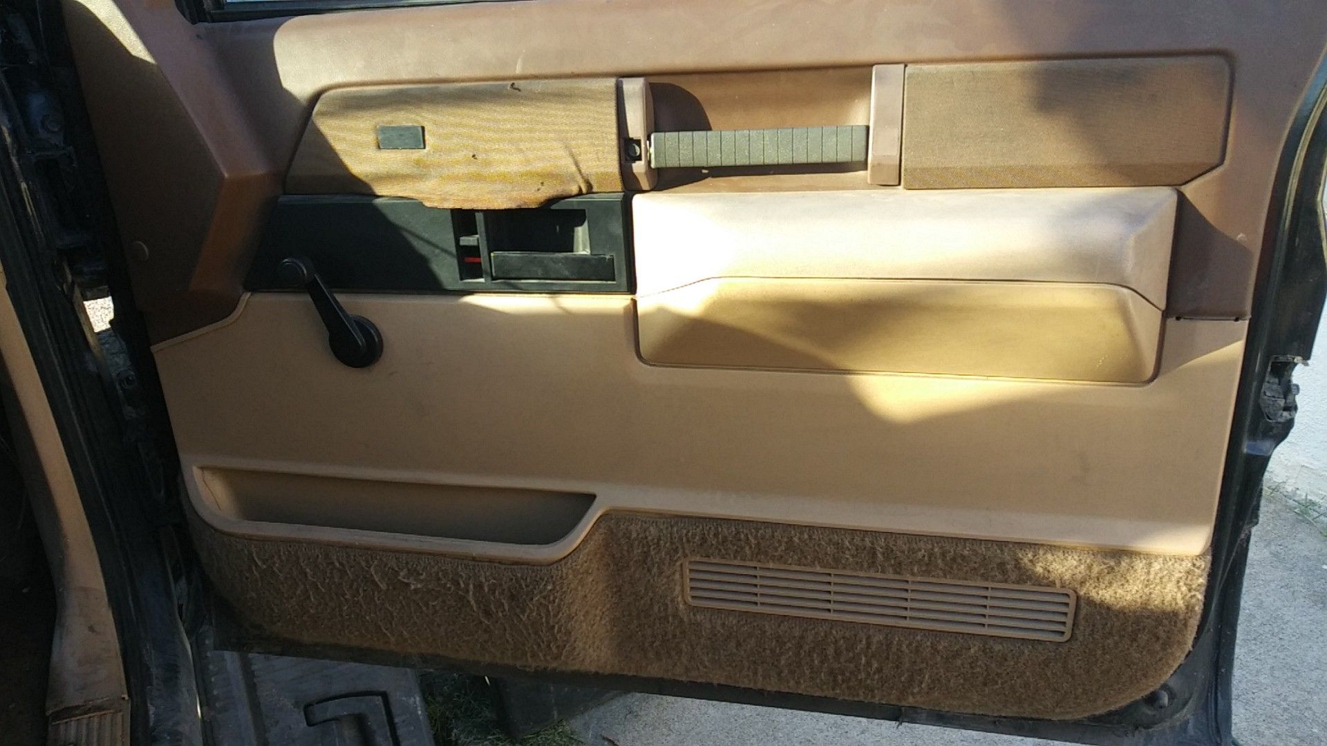 1988 chevy silverado door panels (Obs chevy)