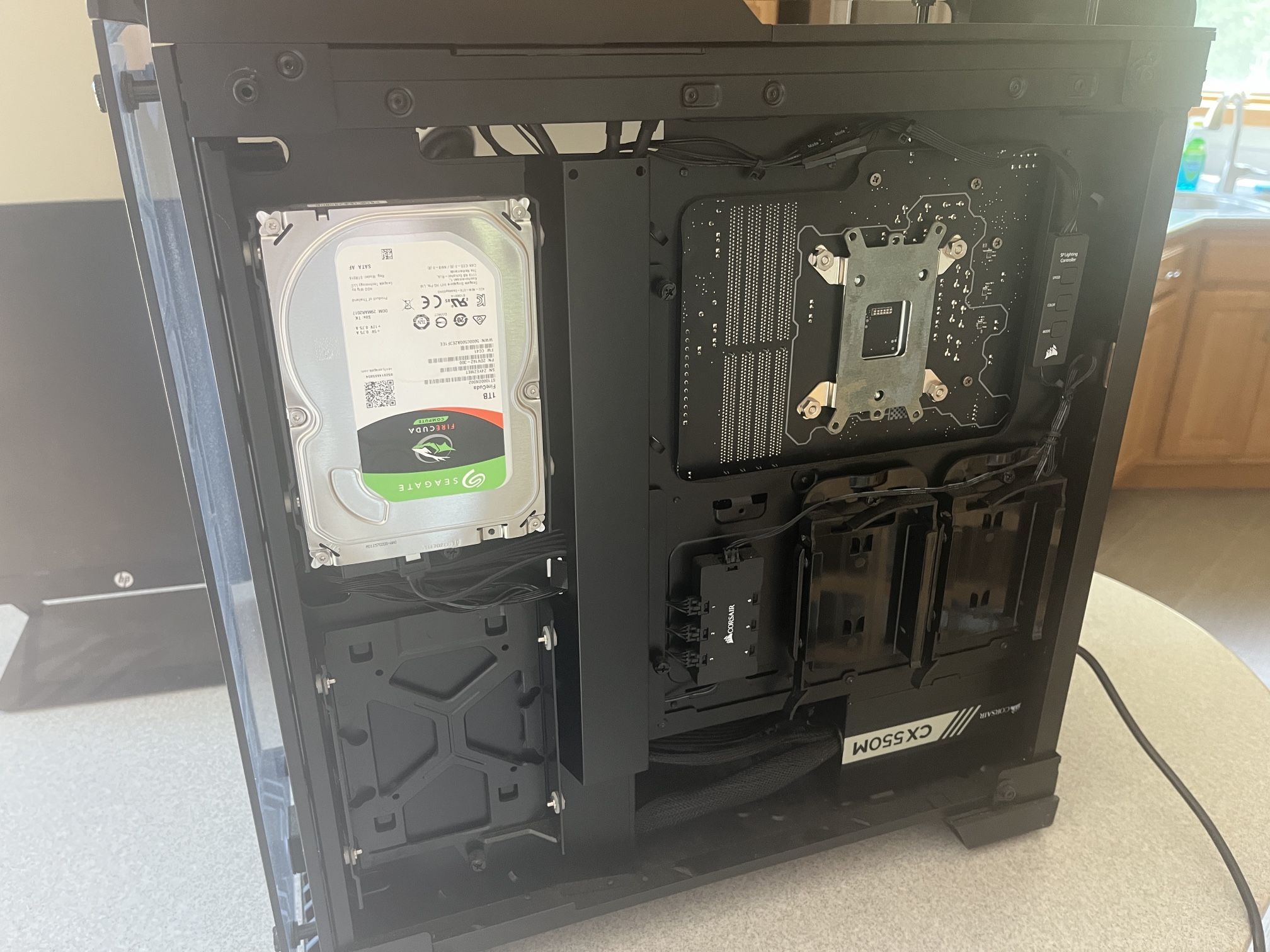 Desktop Computer (1TB SSD, 1070 Geoforce GPU, 16gb Ram)
