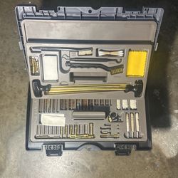 Gun Cleaning Kit 