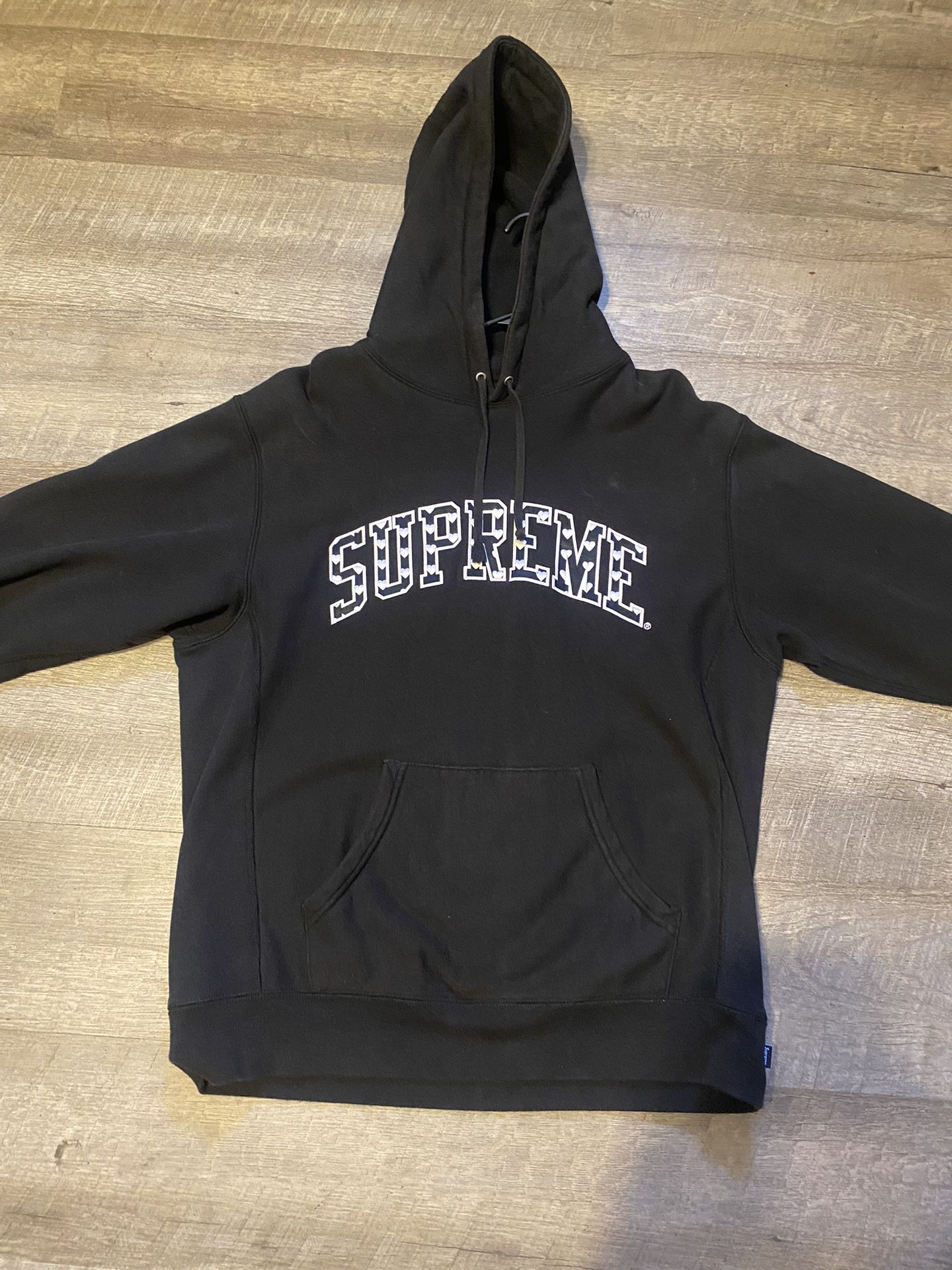 Supreme Hoodie