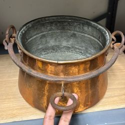 antique copper cauldron/pot