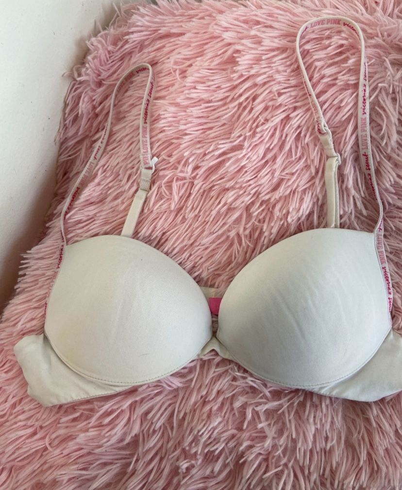Victoria Secret pink push up bra 32A