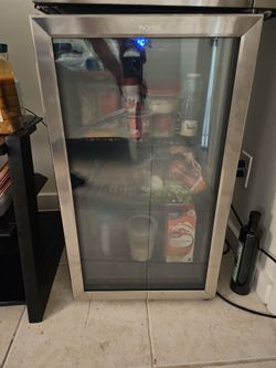 Beverage fridge