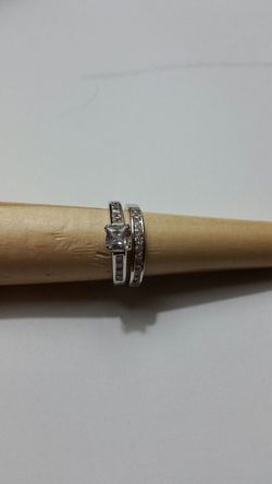 Wedding/Engagement Ring Set