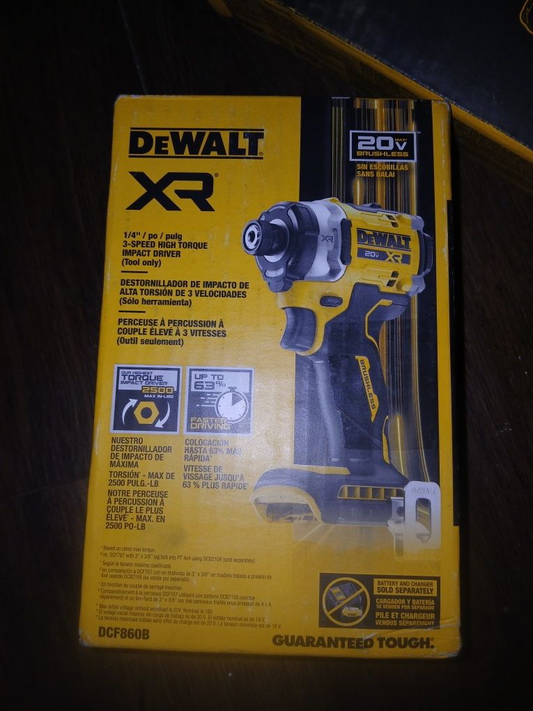 DEWALT XR 20V DRILL