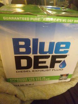 BLUE DEF EXHAUST FLUID 2.5 GALLON BOX