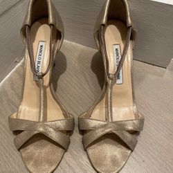 Manolo Blahnik Size 37.5 Made In Italy