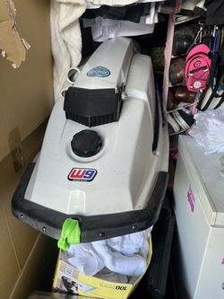 Jet ski