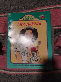Miss America paper Doll book