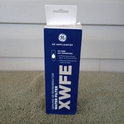 GE XWFE Refrigerator Water Filter, Genuine Replacement Filter