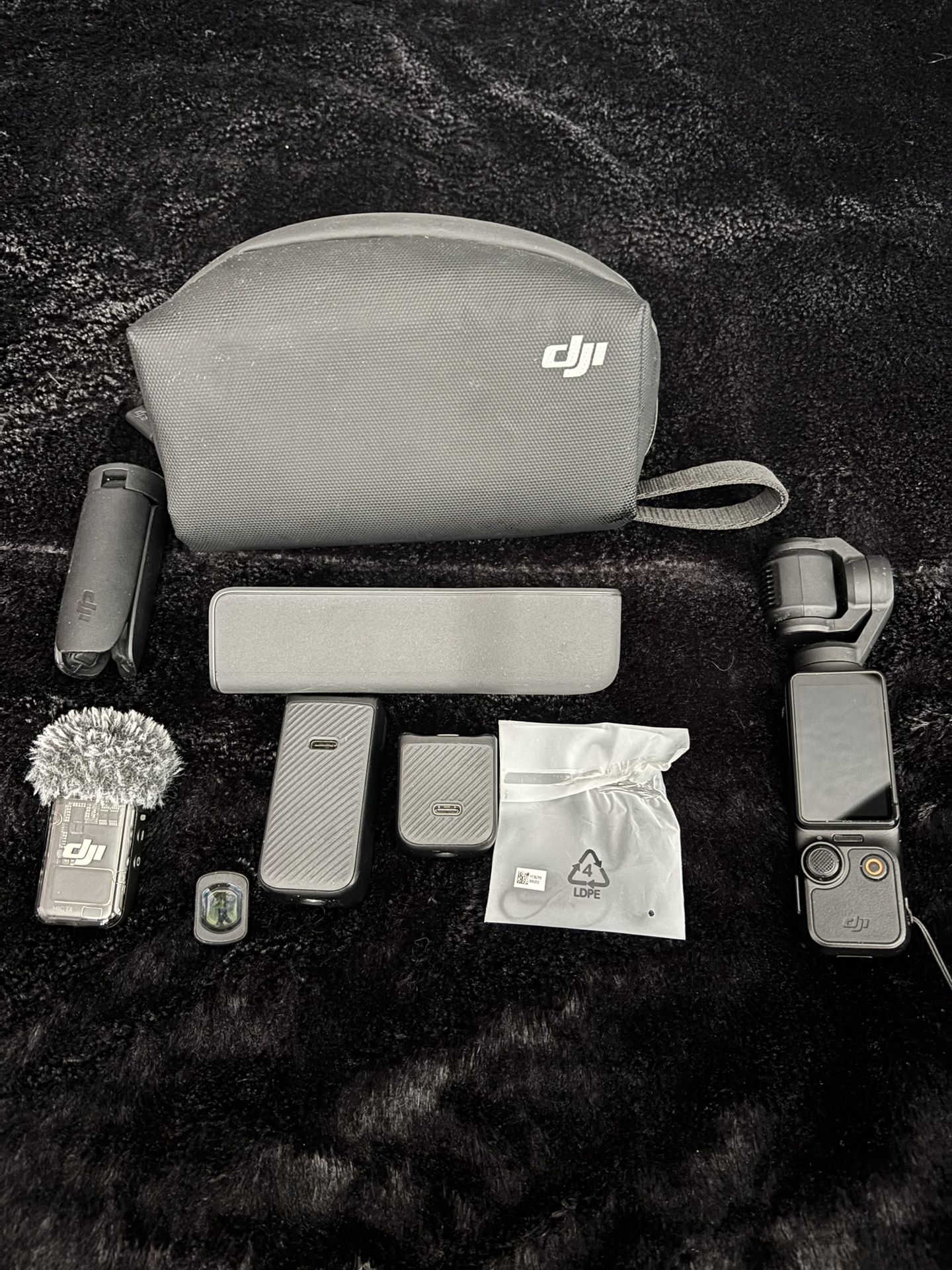Dji Pocket 3 With Creator Combo