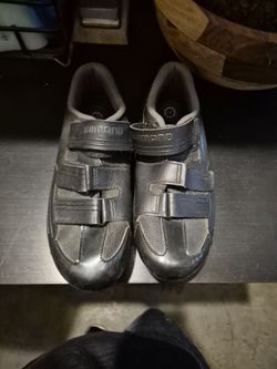 Shimano biking  shoes size8.5