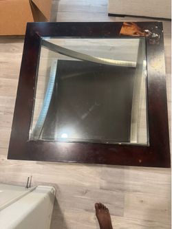 Free Coffee table in Colton