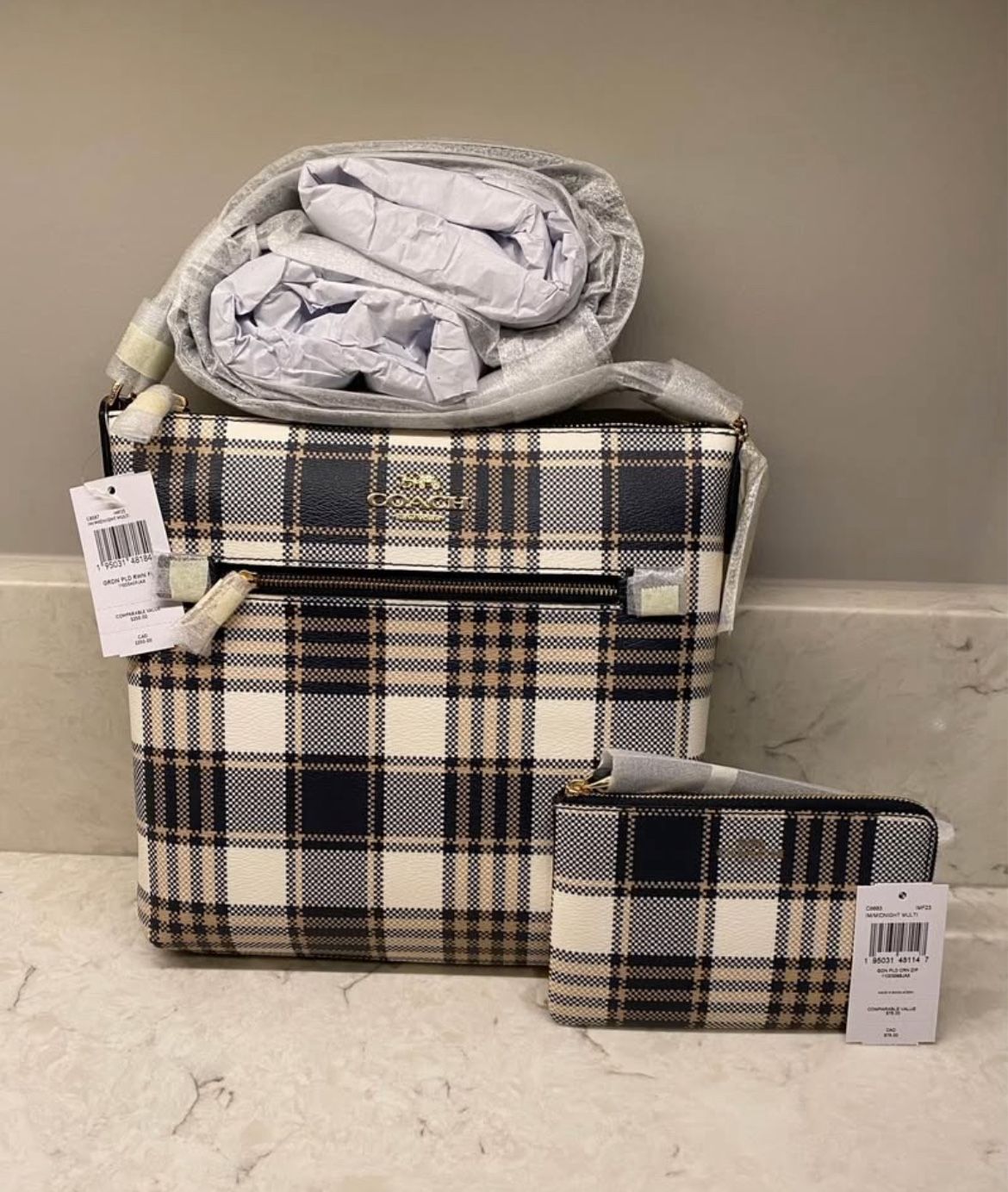 Coach Garden Plaid Set-Rowan File Bag and Matching Corner Zip Wristlet, new with tags