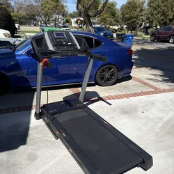 Nordicktrack treadmill T6.5s Free!!