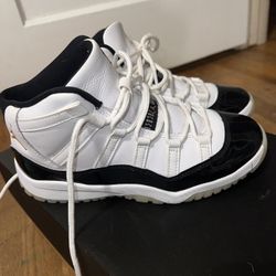 Jordan 11s 3y