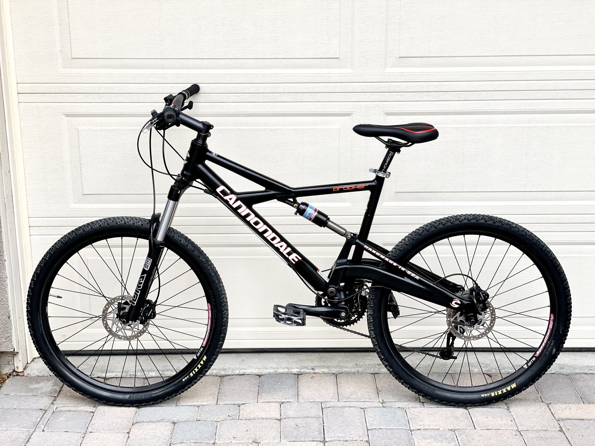 Cannondale 26” Wheel Mountain Bike Large